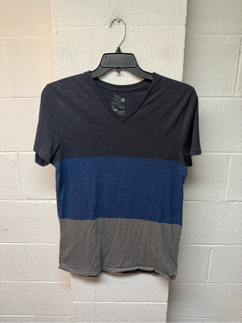 on the byas Men's Colorblock V-Neck Tee - Charcoal, Blue, Gray